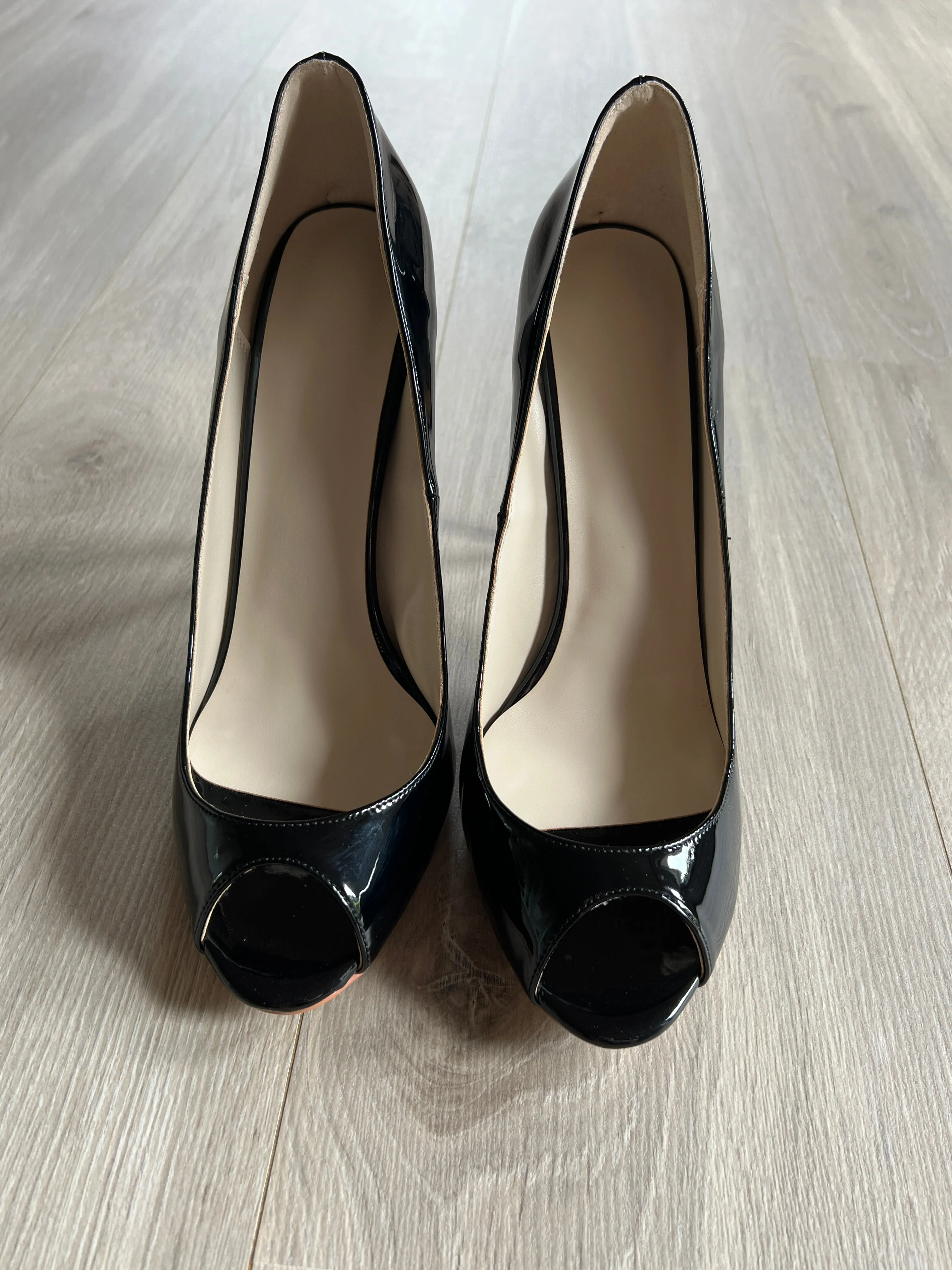 Black Patent leather Peeptoe Pumps