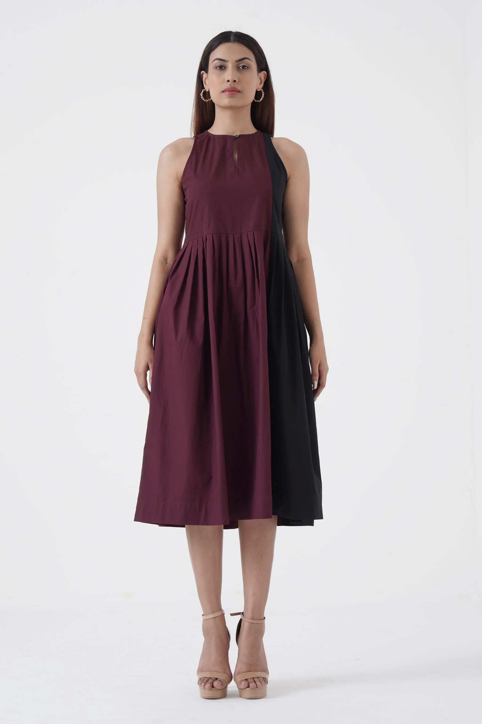 Bustling Soul - Back strap Tier Dress - Wine