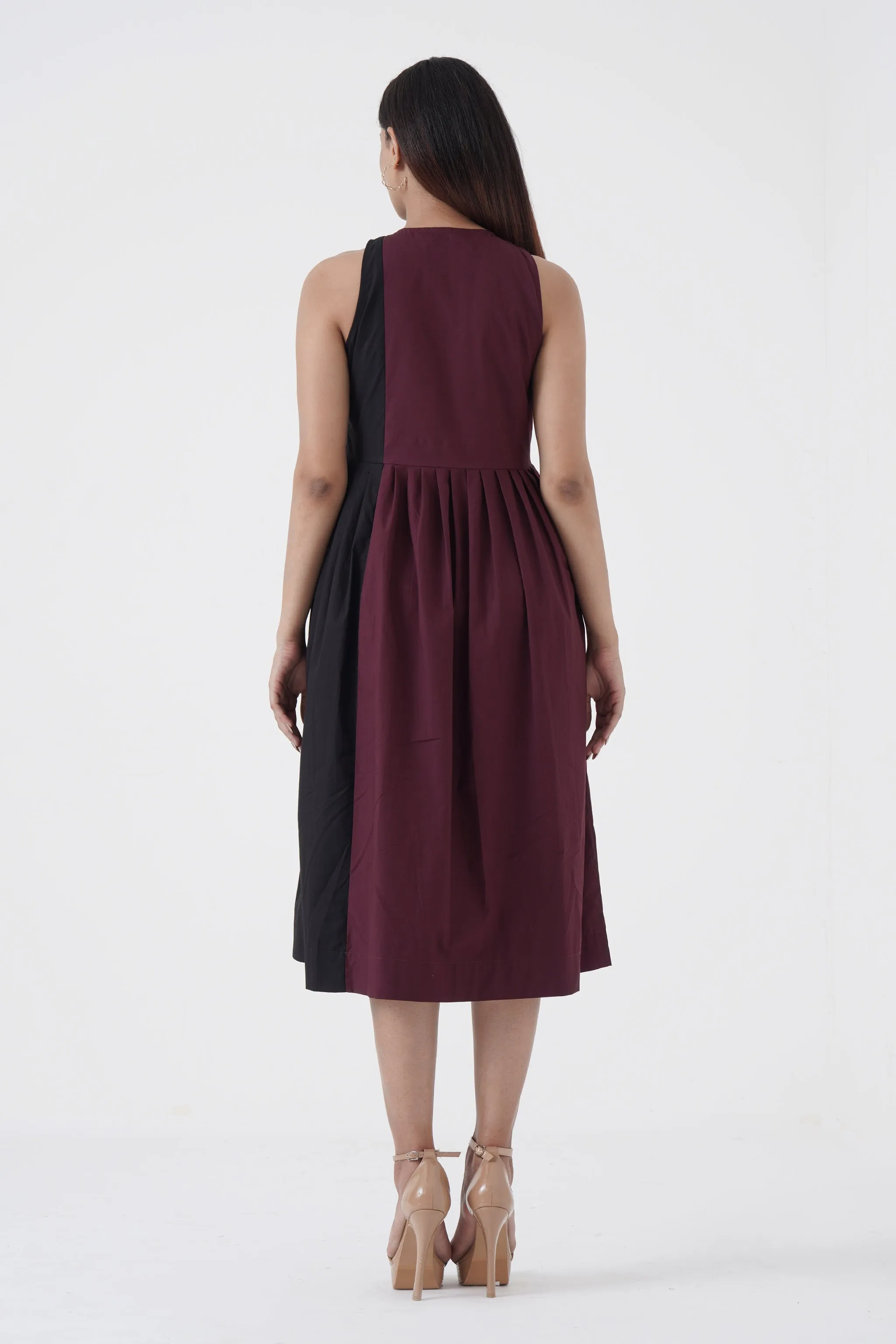 Bustling Soul - Back strap Tier Dress - Wine