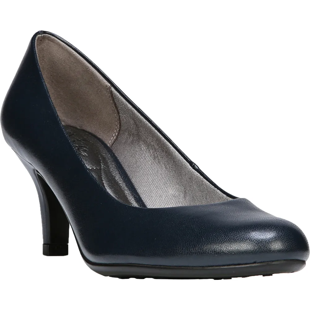 Parigi Round Toe Pumps